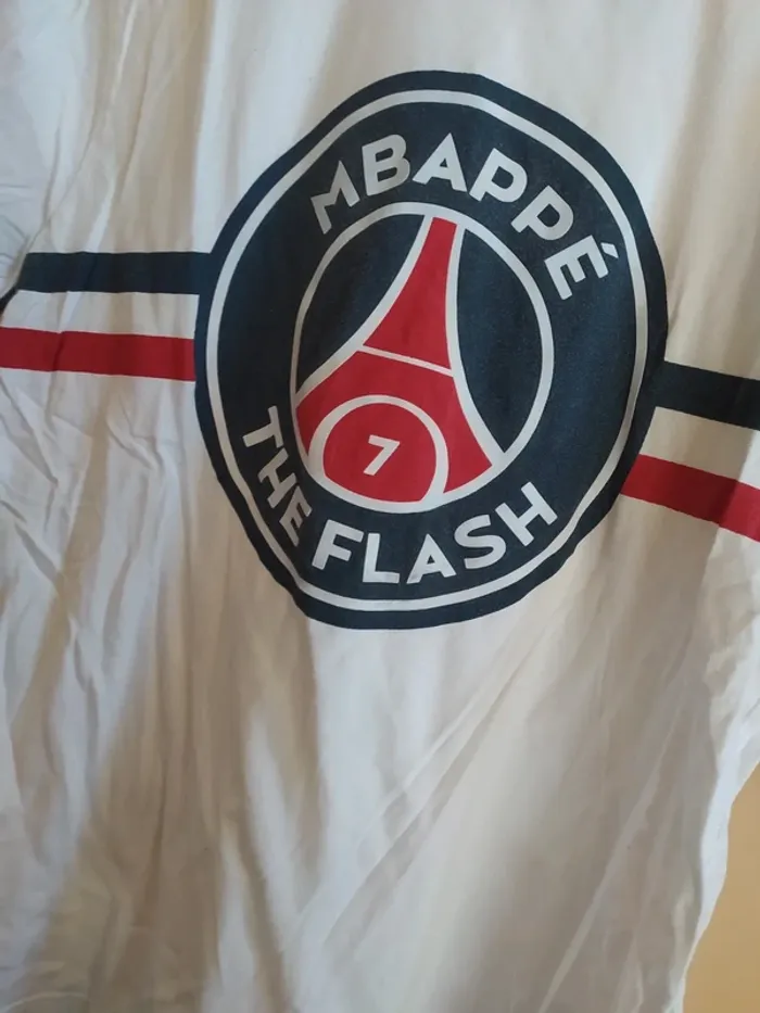 T-shirt Mbappé - photo numéro 3