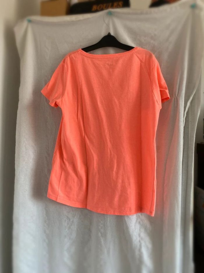 Tee-shirts - photo numéro 2
