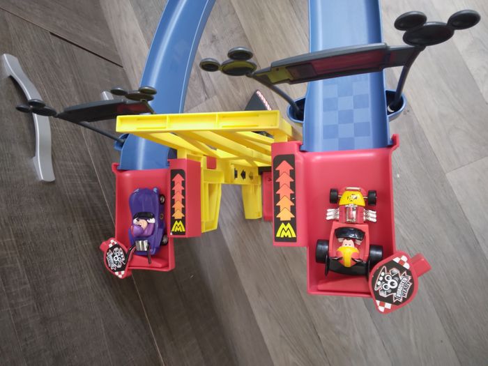 piste de course mickey et pat - photo numéro 8