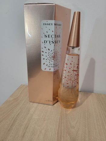 Parfum Issey Miyake "Petale de Nectar" 90ml