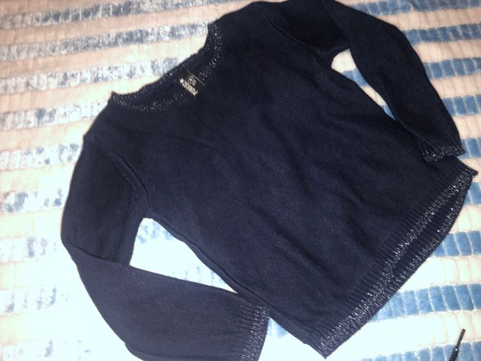 Pull à paillette taille 4 ans