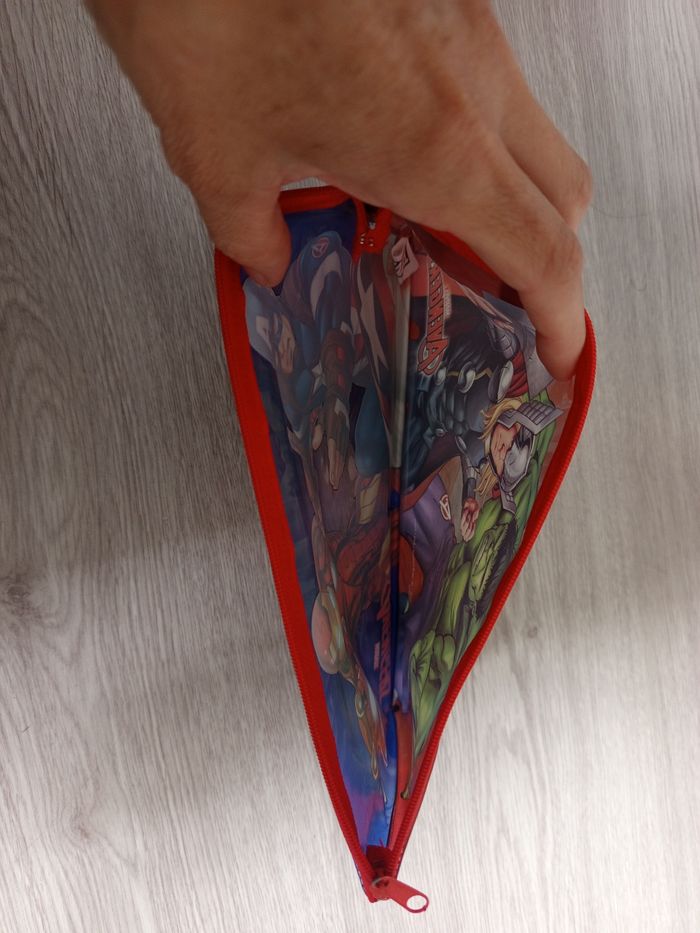 Trousse Avengers - photo numéro 3