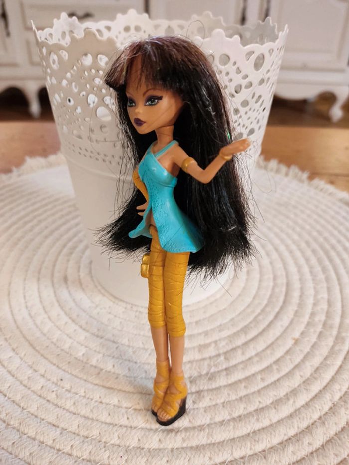 🦇figurine Monster High Cléo De Nile 🦇 - photo numéro 4