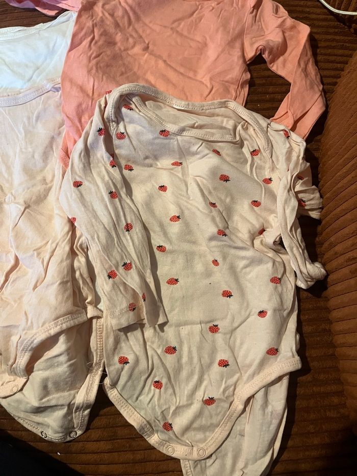 Bodys manches longues 3 mois - photo numéro 5