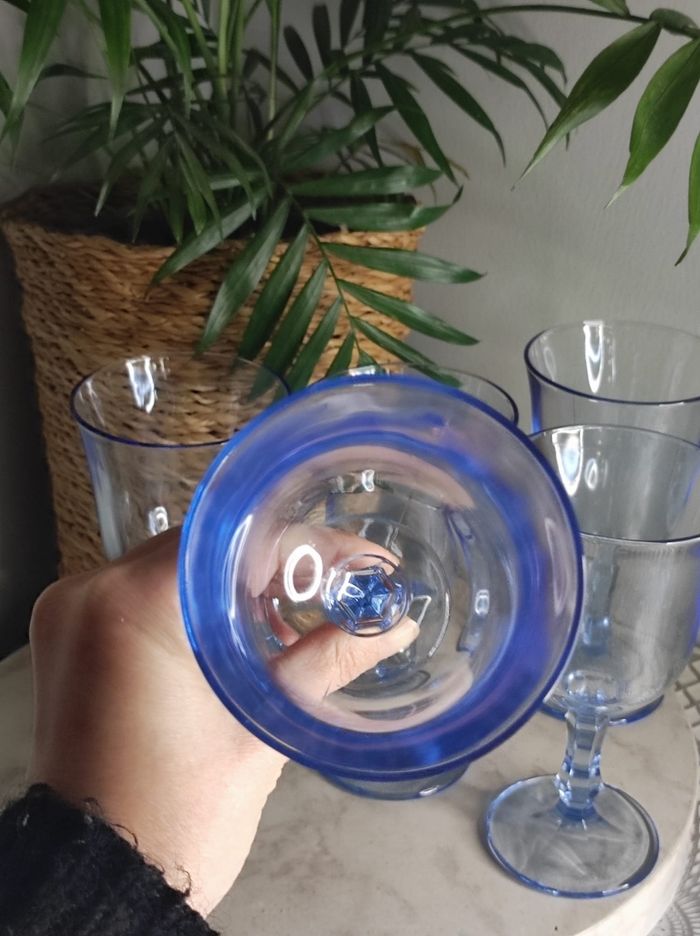 Verres à pieds bleu vintage - photo numéro 3