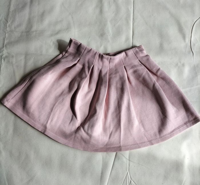 Jupe rose à paillettes 8 ans