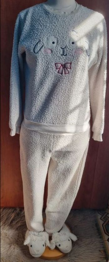 Ensemble pyjama mouton 34-36 avec chaussons mouton 35-36