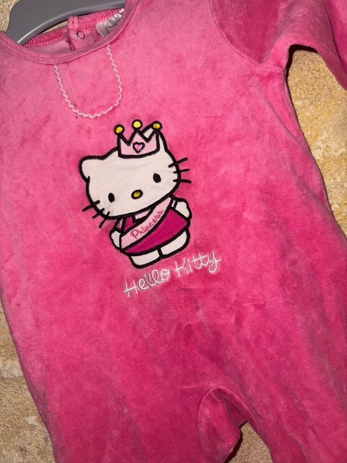 Grenouillère / pyjama - photo numéro 4