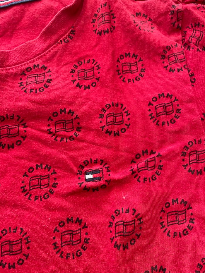 Lot t-shirt tommy Hilfiger - photo numéro 2