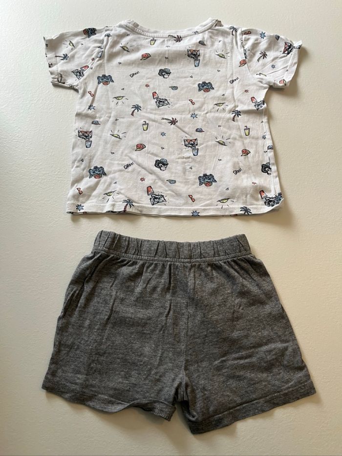 Pyjama Kiabi 2 pièces  3 ans - photo numéro 4