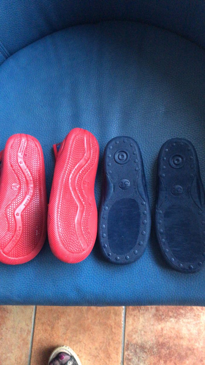 Lot de 2 pantoufles pointure 30 - photo numéro 6