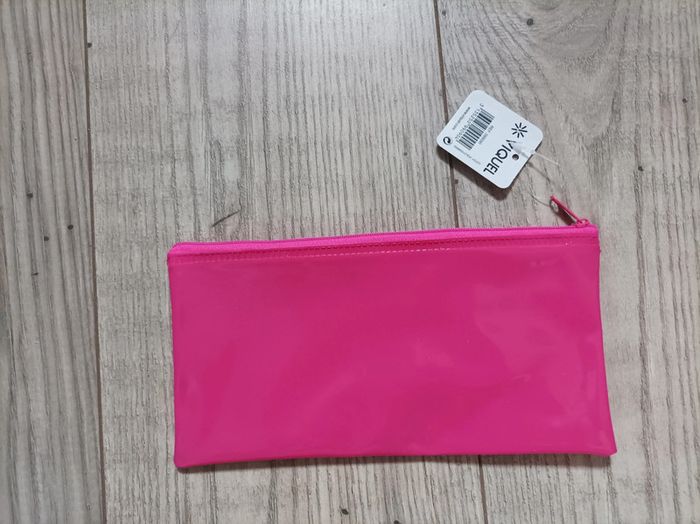 Jolie trousse d école rose neuve