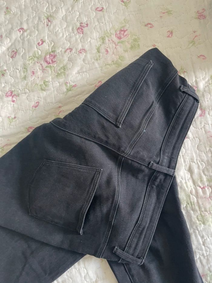 Pantalon - photo numéro 3