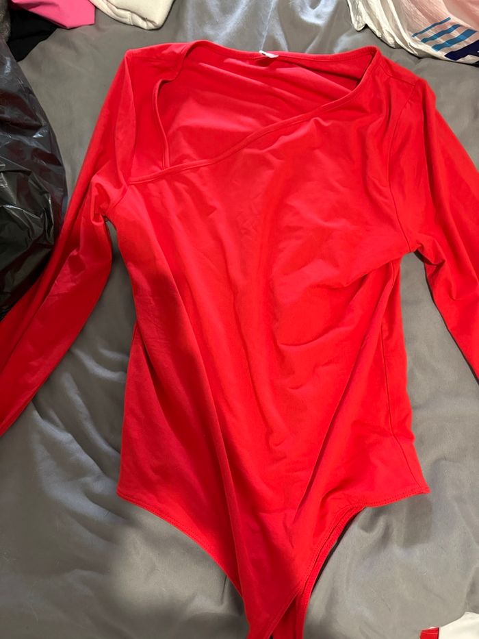 bodies - photo numéro 2