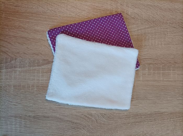 Panier et ses lingettes - photo numéro 6