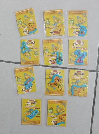 Lot de 11
