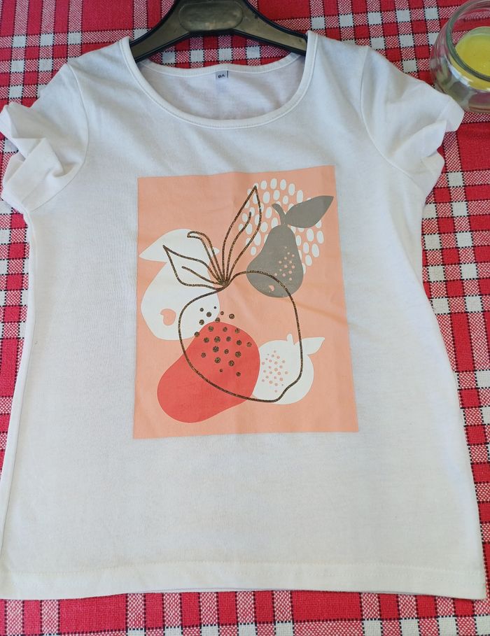 Ensemble jupe et tee-shirt - photo numéro 2