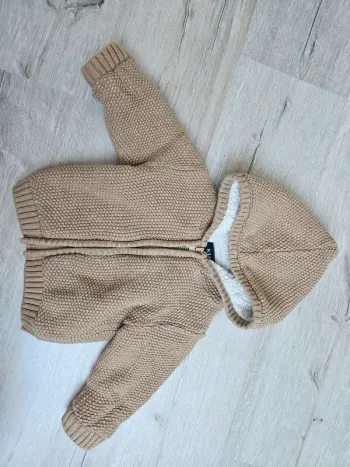 Gilet kiabi  12 mois