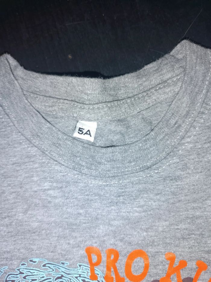 Tee shirt 5 ans - photo numéro 3