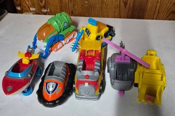 Lot 7 véhicules pat patrouille ruben Stella Marcus Zuma rocky