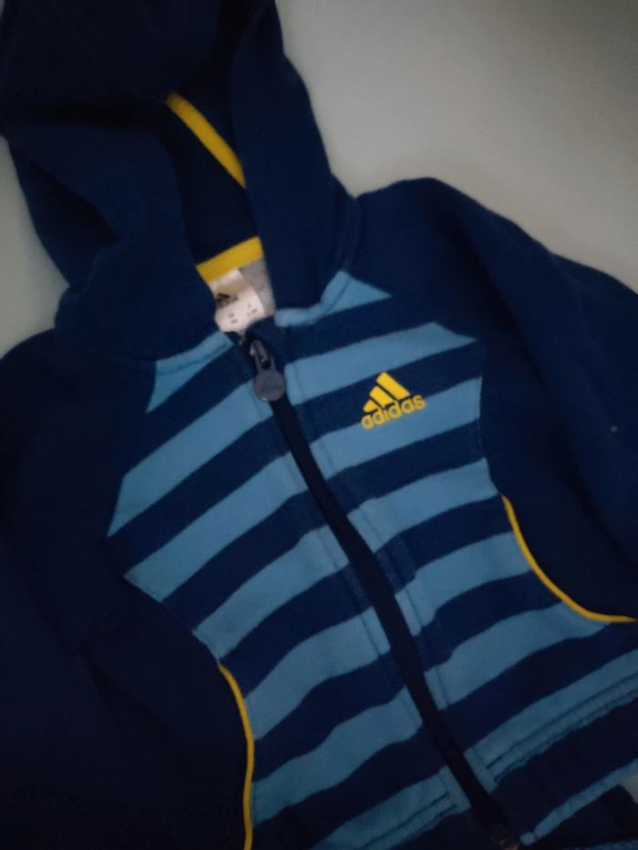 Jogging taille 6-9 mois - photo numéro 2