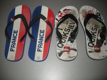 LOT DE 2 PAIRES DE TONGS GARÇON "QUIKSILVER" - P34 - n°05