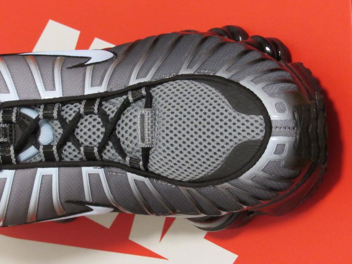 Nike Shox TL - Noir / Cool Grey / Celestine Blue - Taille 44 - photo numéro 5