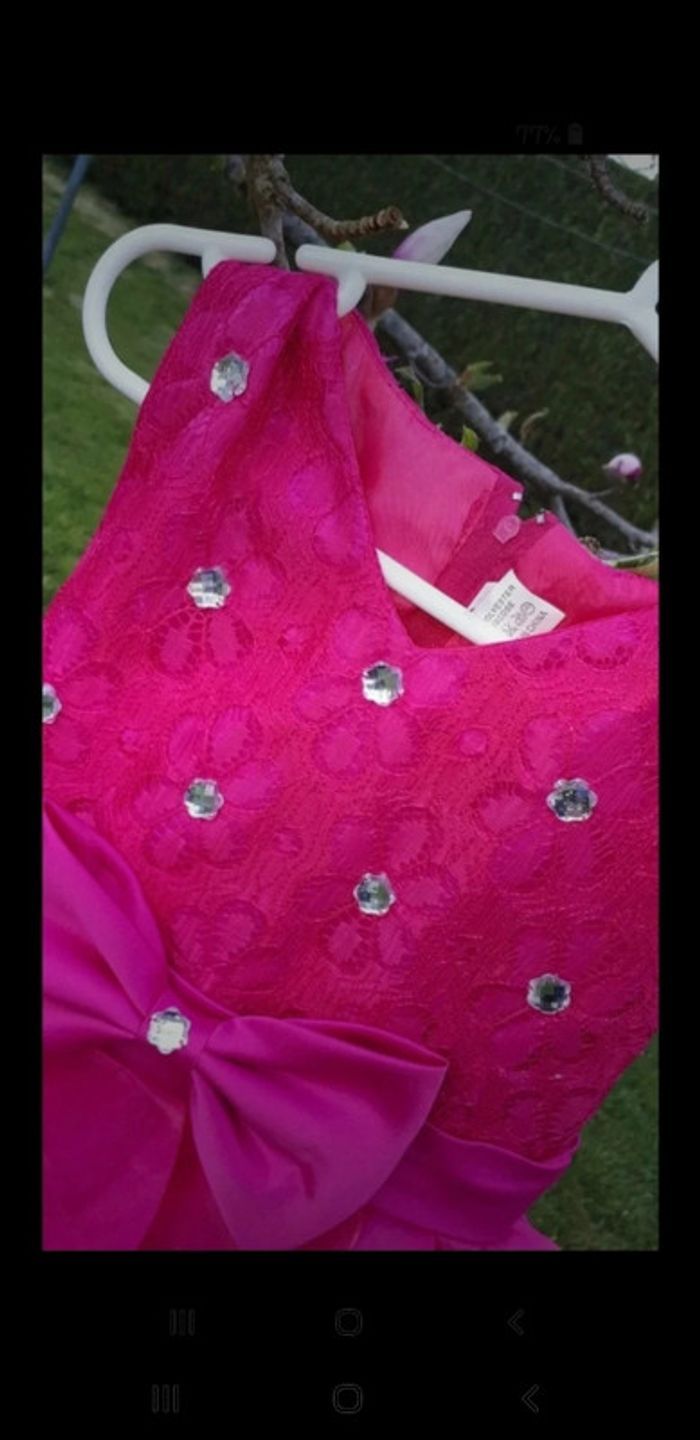 Magnifique robe de cérémonie sans manches - photo numéro 2