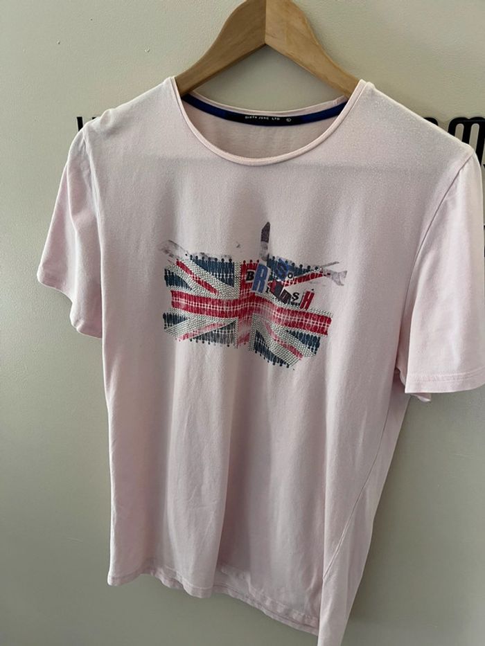 T-shirt coton rose pastel motifs United Kingdom Sixth June - photo numéro 2