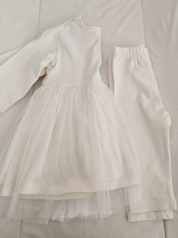 Robe tulle avec legging