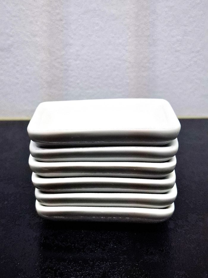 Set apéritif neuf – 6 verrines + cuillères + ramequins - photo numéro 3