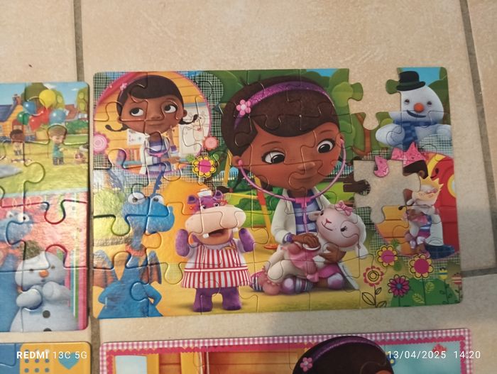 Puzzles Docteur la peluche supercomor - photo numéro 2