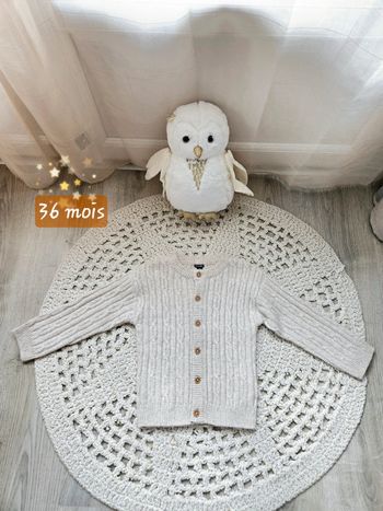 Boy: gilet mailles Kiabi neuf 36 mois
