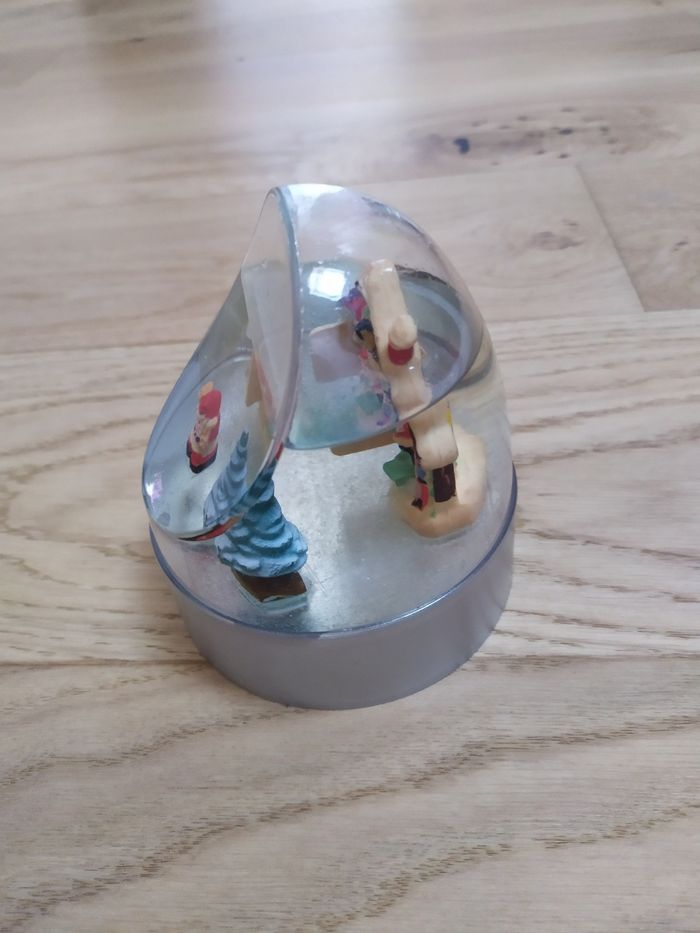 Lot de 3 boules de neige lumineuse châlet. - photo numéro 10