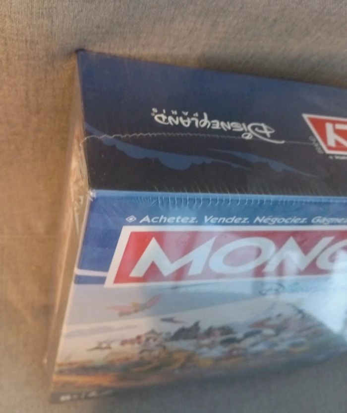 Jeu de société neuf sous blister Monopoly Disneyland Paris - photo numéro 2