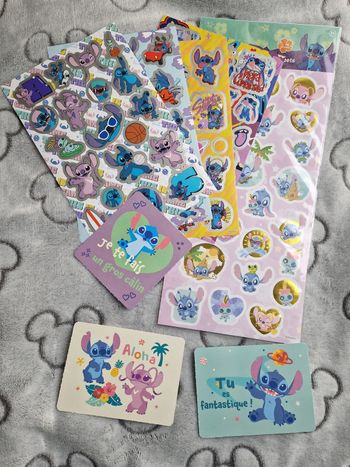 Lot stickers et cartes stitch