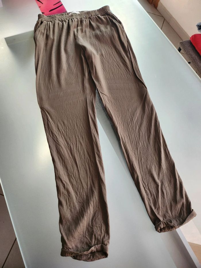 Sympathique Pantalon fluide de couleur Kaki de marque Promod et de taille 38 - photo numéro 4