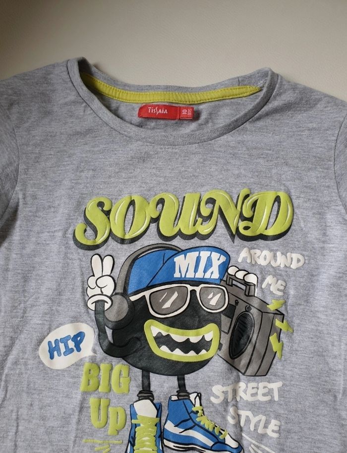 Pull garçon taille 10ans en très bon état - photo numéro 2