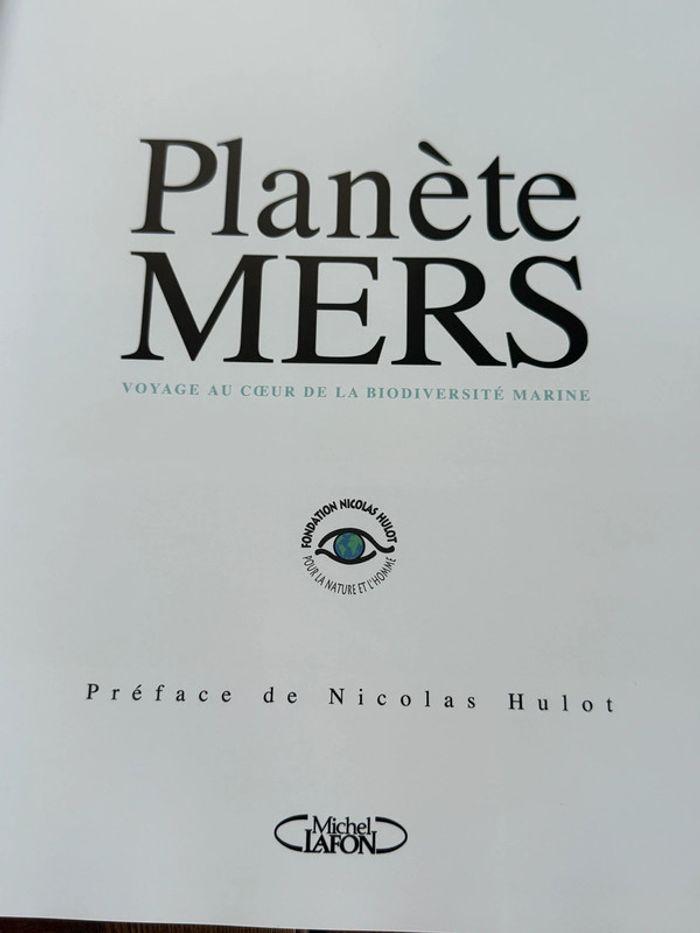 Grand beau livre Planète Mers Nicolas Hulot Laurent Ballesta Pierre Descamp Michel Lafon - photo numéro 4