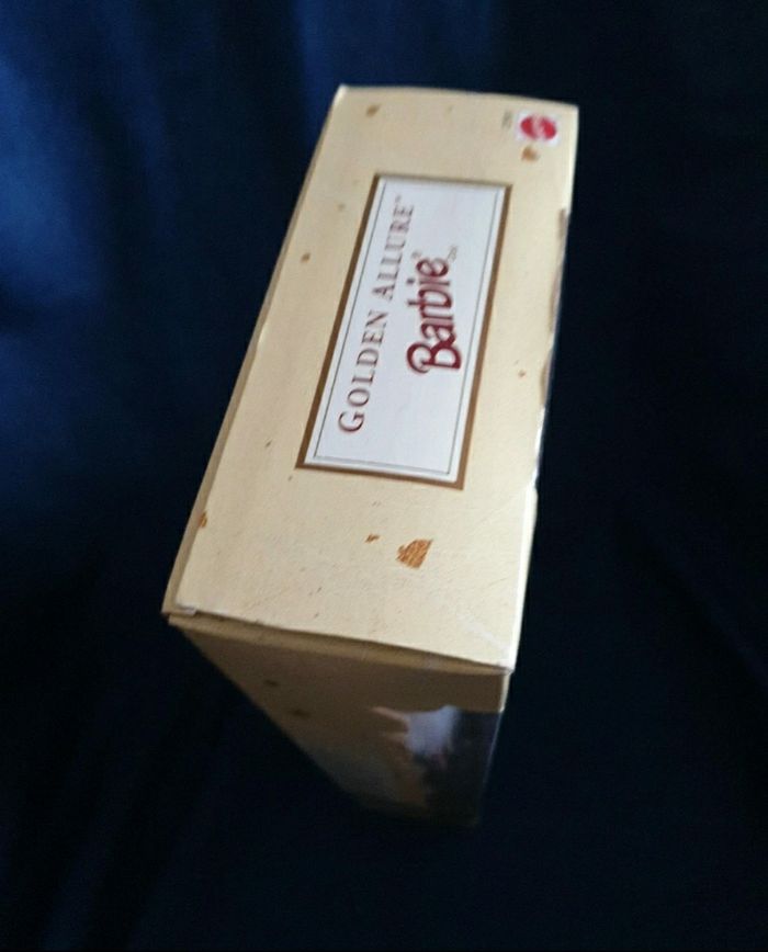 Barbie golden allure - photo numéro 5