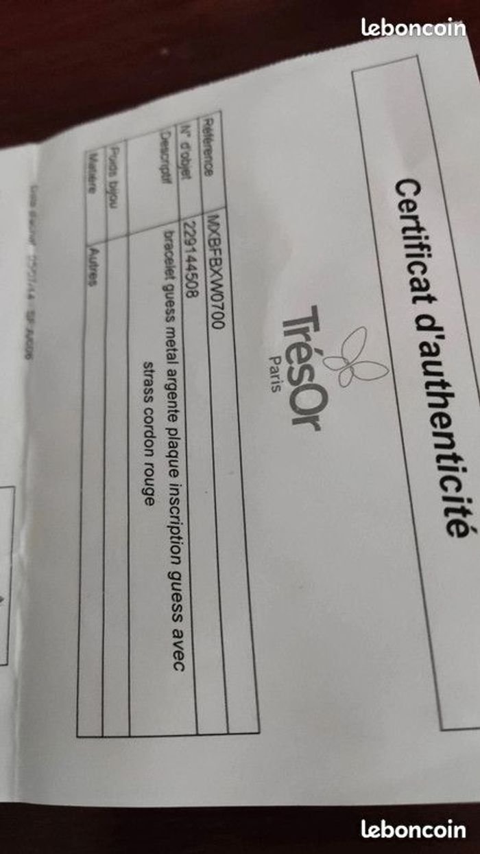 Bracelet Guess réglable avec cordon rouge - photo numéro 6