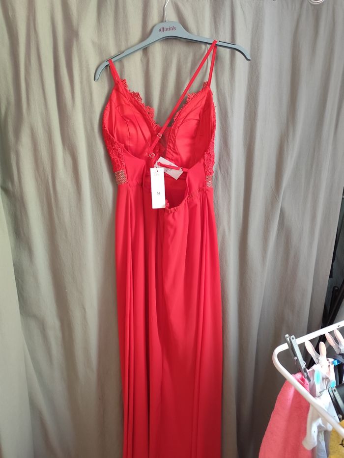 Robe longue rouge pour occasion taille M neuve - photo numéro 5