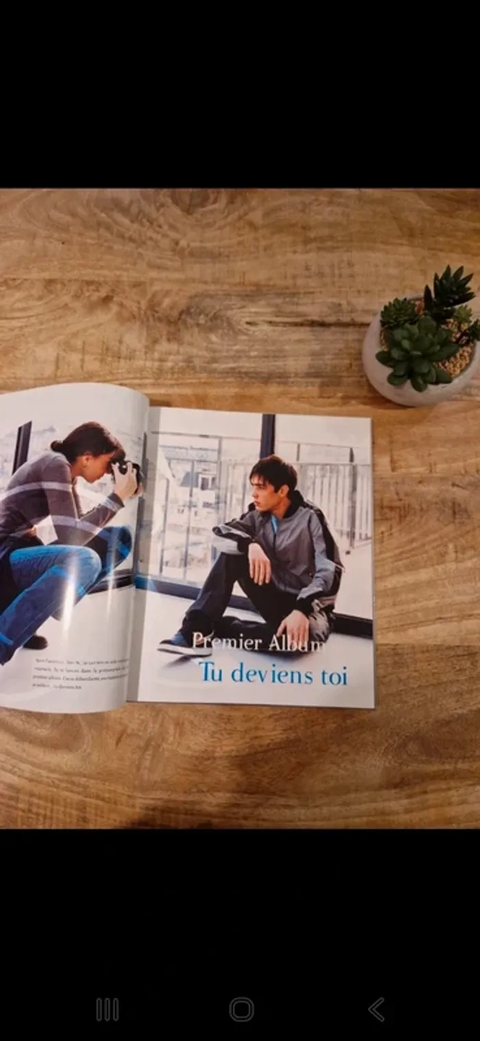 Livre "Mon frère, l’artiste"  Grégory Lemarchal - photo numéro 5