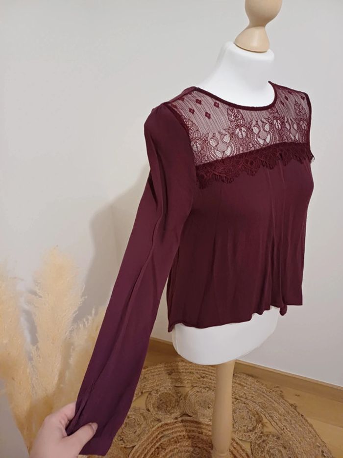 Blouse violette/bordeaux avec dentelle Collection IRL taille S 36