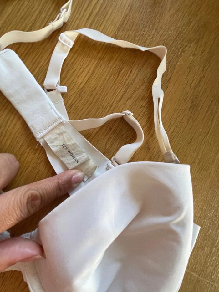 Soutien gorge blanc basique 95B - photo numéro 2