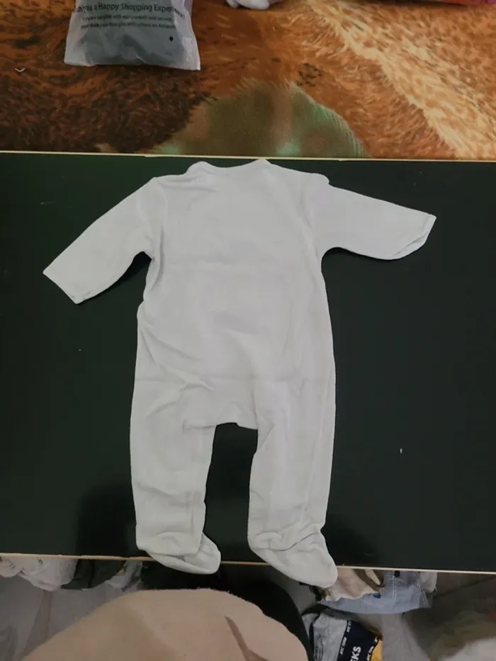 Lots  de 2 pyjamas en 9mois - photo numéro 5