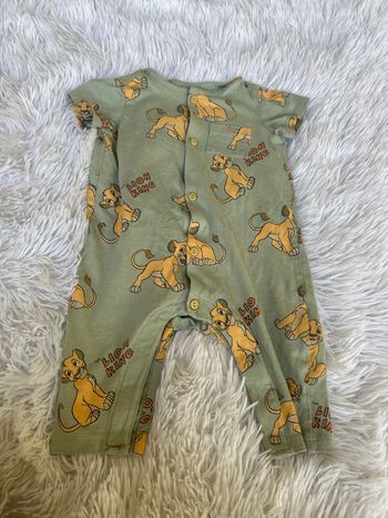 Combinaison Simba H&M 62