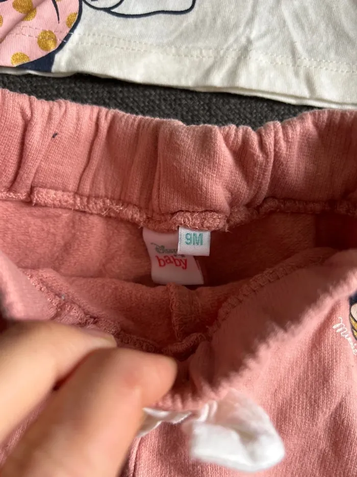 Ensemble Minnie bébé fille, jogging et t-shirt manches longues 9 mois - photo numéro 2