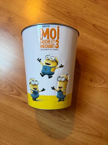 Seau de rangement moi moche et méchant 3 