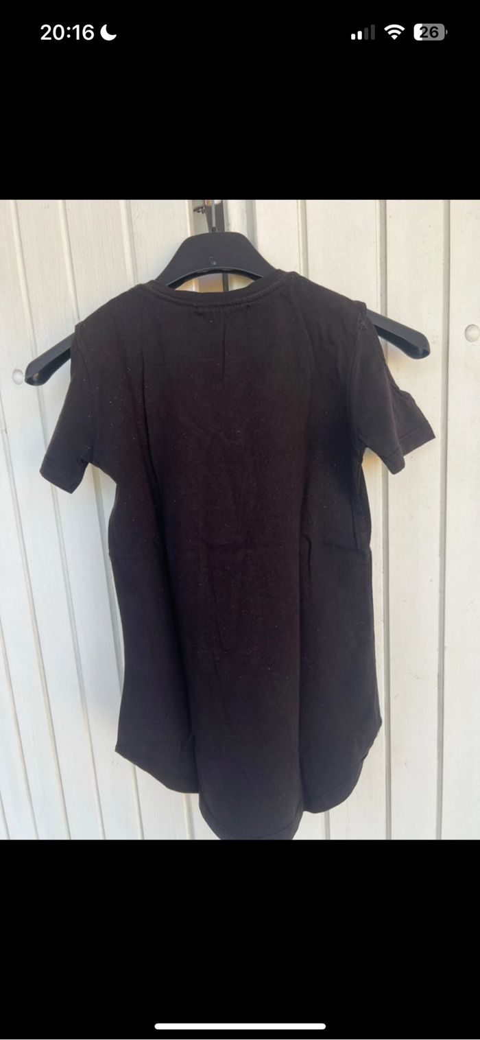 Lots de teeshirts - photo numéro 2